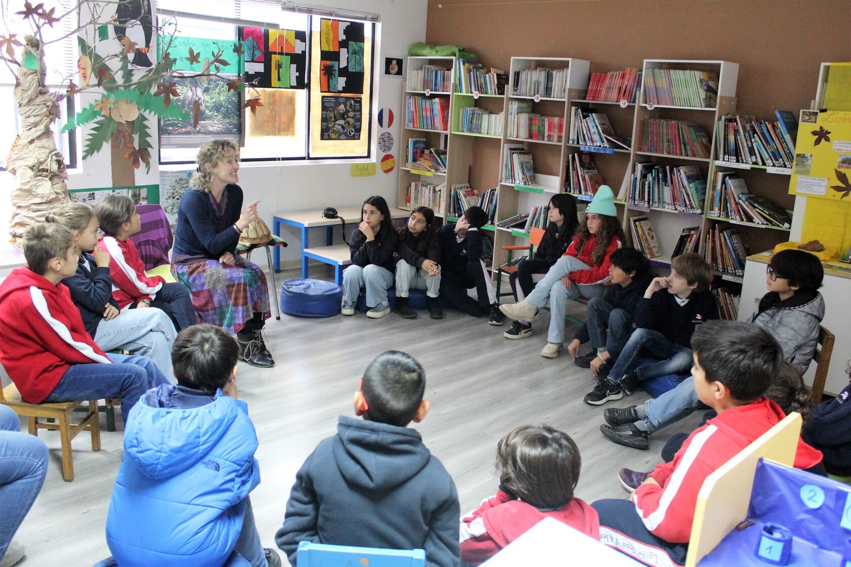 Cercles de conte en milieu scolaire